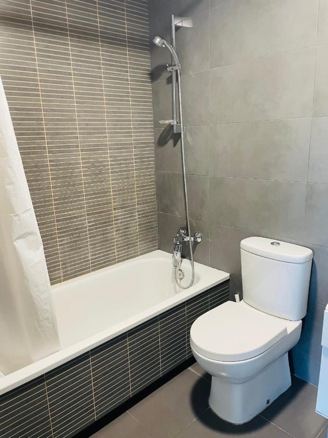 Fira De Barcelona City View Apartment With Garage Parking L’Hospitalet de Llobregat Zewnętrze zdjęcie