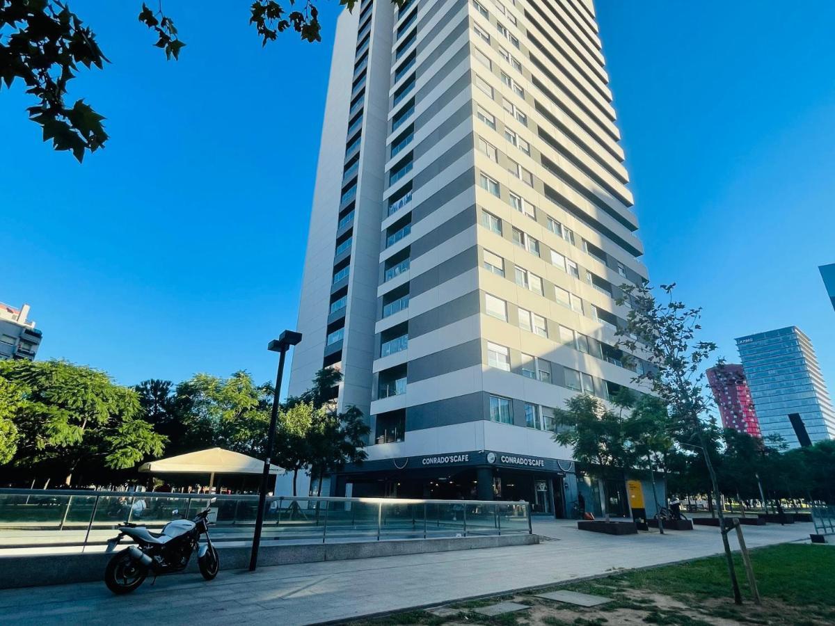 Fira De Barcelona City View Apartment With Garage Parking L’Hospitalet de Llobregat Zewnętrze zdjęcie