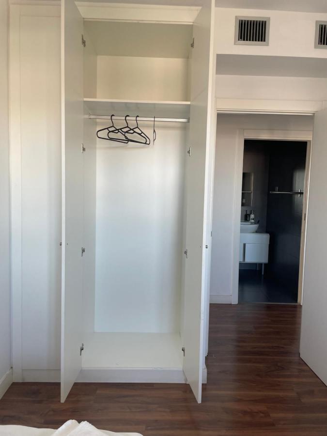 Fira De Barcelona City View Apartment With Garage Parking L’Hospitalet de Llobregat Zewnętrze zdjęcie