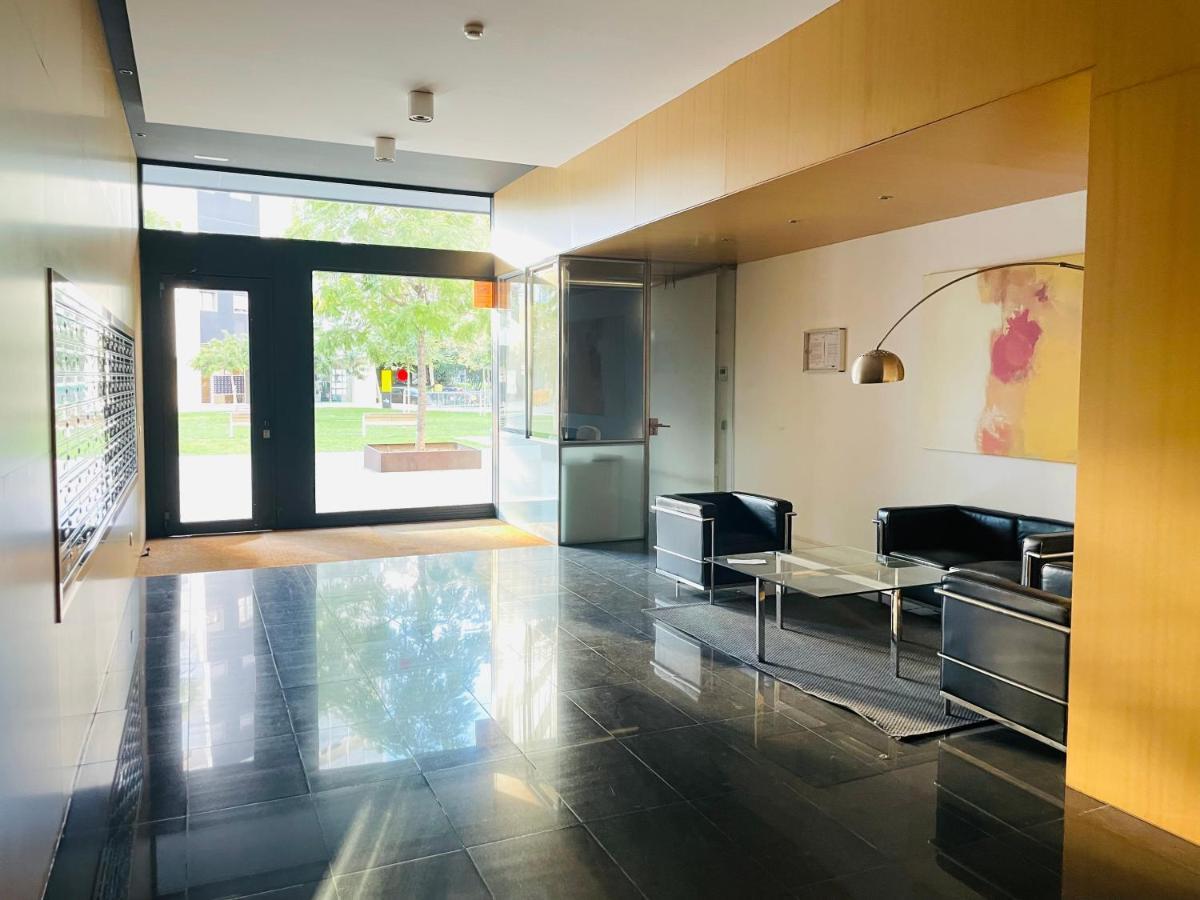Fira De Barcelona City View Apartment With Garage Parking L’Hospitalet de Llobregat Zewnętrze zdjęcie
