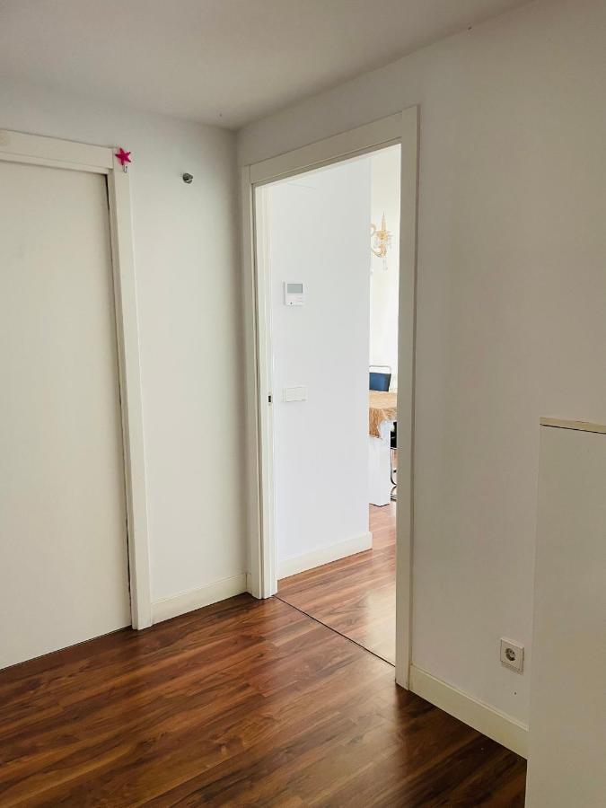 Fira De Barcelona City View Apartment With Garage Parking L’Hospitalet de Llobregat Zewnętrze zdjęcie
