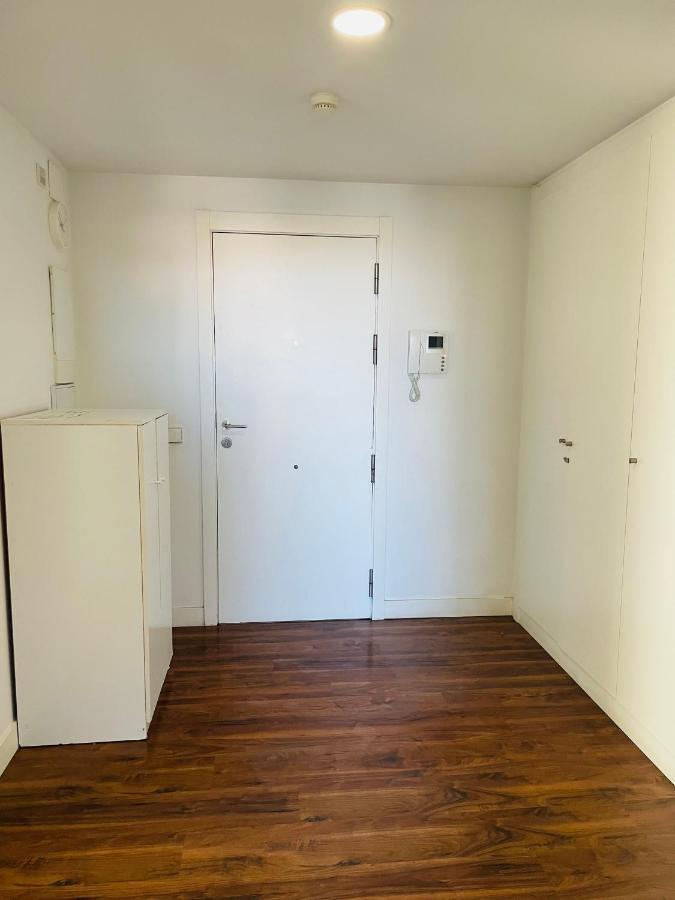Fira De Barcelona City View Apartment With Garage Parking L’Hospitalet de Llobregat Zewnętrze zdjęcie